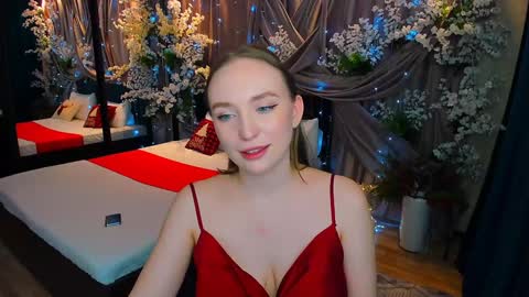 Emelie online show from January 15, 2025, 1:20 pm