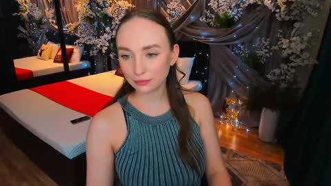 Emelie online show from January 25, 2025, 10:50 pm