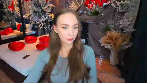 Emelie online show from February 18, 2025, 5:31 pm