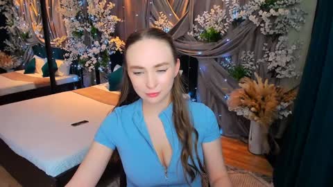 Emelie online show from February 26, 2025, 1:43 am