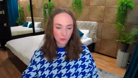 Emelie online show from February 8, 2026, 10:07 am