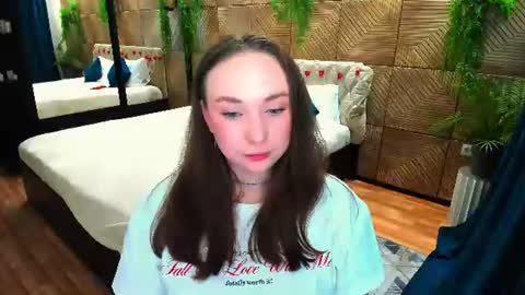Snapshot of pieceofinspiration chatting on June 21, 2026, 7:11 am Emelie online show from June 21, 2026, 7:11 am