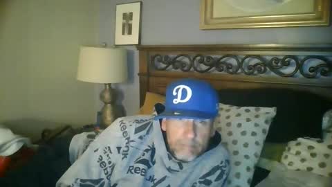 pierce702702 online show from March 12, 2025, 9:44 am