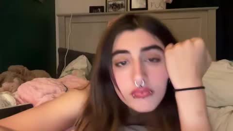 pierced_baby420 online show from September 29, 2025, 4:06 am