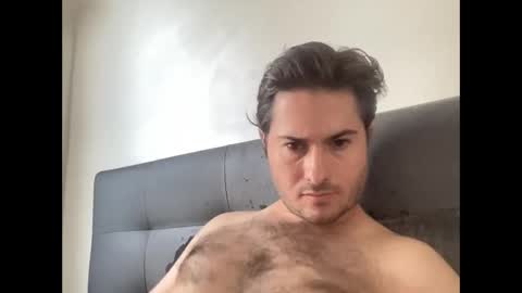 Snapshot of pierrot462900 chatting on October 18, 2025, 8:15 am pierrot462900 online show from October 18, 2025, 8:15 am