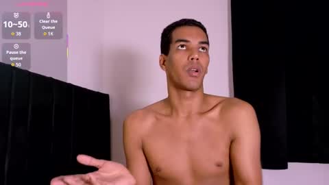 pikashuu7u7 online show from September 23, 2025, 7:33 am