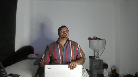 Snapshot of pikoro_gomez chatting on May 2, 2026, 12:26 am pikoro_gomez online show from May 2, 2026, 12:26 am