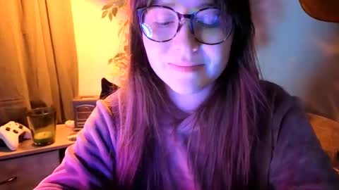 Snapshot of pillogoddess chatting on May 30, 2026, 6:21 am PilloGoddess online show from May 30, 2026, 6:21 am