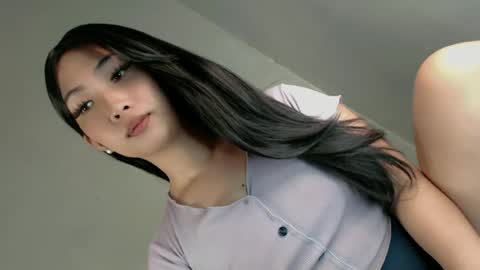 Snapshot of pillow_whispers chatting on June 28, 2026, 9:43 pm jane online show from June 28, 2026, 9:43 pm