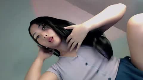 Snapshot of pillow_whispers chatting on August 6, 2026, 11:17 pm jane online show from August 6, 2026, 11:17 pm