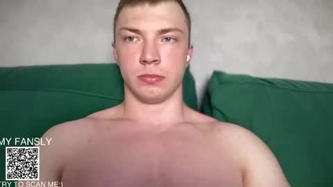 Snapshot of pimple_gang chatting on June 8, 2026, 9:31 am Sasha online show from June 8, 2026, 9:31 am