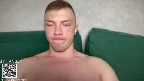 Snapshot of pimple_gang chatting on June 26, 2026, 10:03 pm Sasha online show from June 26, 2026, 10:03 pm