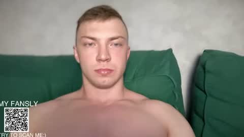 Snapshot of pimple_gang chatting on June 28, 2026, 9:32 pm Sasha online show from June 28, 2026, 9:32 pm
