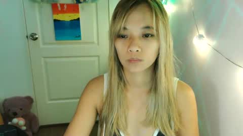 pinay beauty14 online show from February 15, 2025, 12:48 am