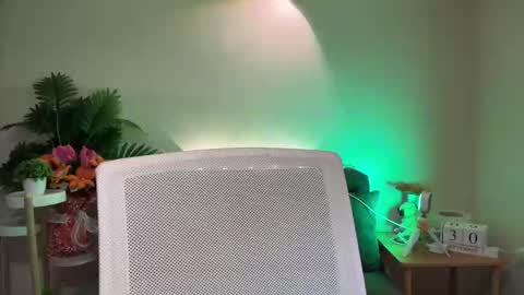 Snapshot of pinay_feb chatting on September 30, 2025, 2:16 am Hot Feb online show from September 30, 2025, 2:16 am