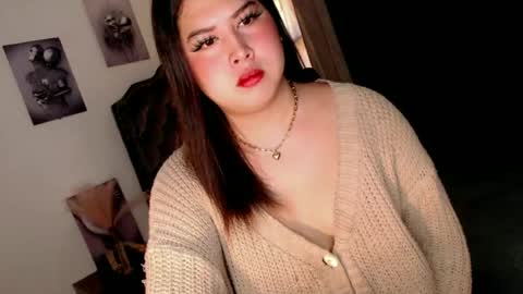 Ivy Morningstar online show from June 18, 2026, 1:17 am
