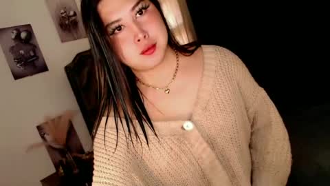 Ivy Morningstar online show from June 19, 2026, 1:32 am