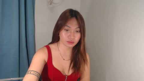 Jen online show from February 5, 2025, 8:32 am
