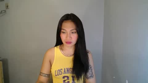 Jen online show from September 10, 2025, 10:37 am