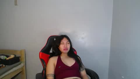 Jen online show from November 8, 2025, 9:02 pm