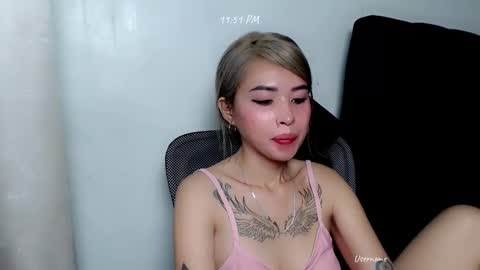 pinay_romancee online show from November 10, 2025, 3:55 pm