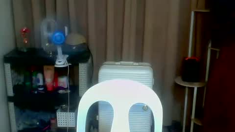 Snapshot of pinay_rosee chatting on April 6, 2026, 1:47 am pinay_rosee online show from April 6, 2026, 1:47 am