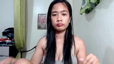 pinay online show from November 18, 2025, 4:44 pm