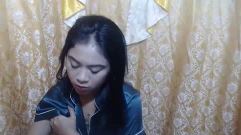 Snapshot of pinay_shinexxx chatting on April 6, 2026, 7:26 pm pinay_shinexxx online show from April 6, 2026, 7:26 pm