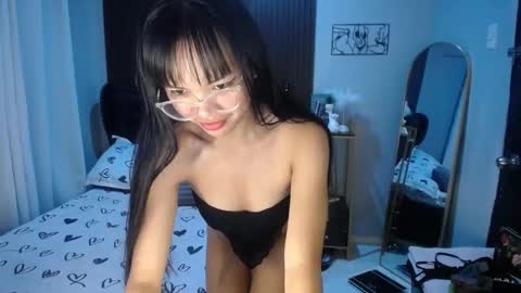 dee online show from February 19, 2025, 5:27 pm