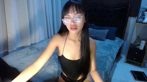 dee online show from February 24, 2025, 10:26 am