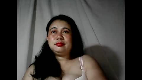 Snapshot of pinaymama12345 chatting on October 20, 2025, 11:38 pm pinaymama12345 online show from October 20, 2025, 11:38 pm