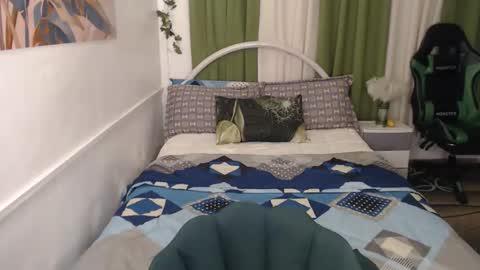 Snapshot of pinaymistress1983 chatting on March 14, 2026, 4:40 am PnayMistress1983 online show from March 14, 2026, 4:40 am