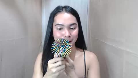 Snapshot of pinaysweatwetlover69 chatting on October 27, 2025, 2:48 am celistina Crwford online show from October 27, 2025, 2:48 am