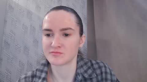       online show from February 12, 2025, 9:42 am