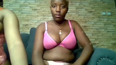 pinkyy online show from July 9, 2026, 1:31 am