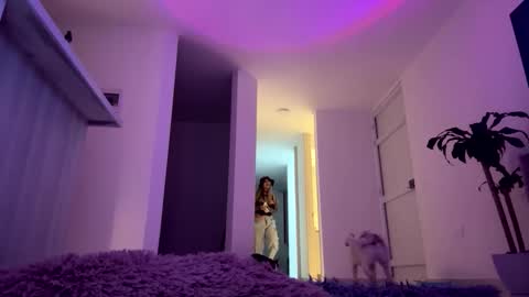 KELLY  online show from January 7, 2026, 11:51 pm