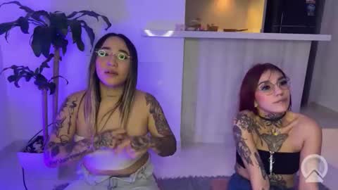 KELLY  online show from January 8, 2026, 10:23 pm