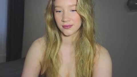   online show from December 4, 2025, 3:27 am