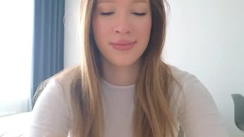   online show from April 1, 2026, 3:18 am