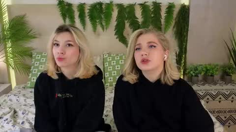 Adele online show from October 1, 2025, 9:26 am