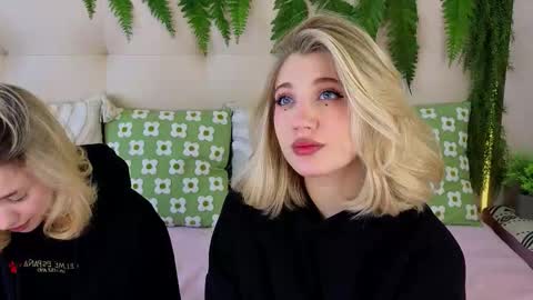 Adele online show from October 16, 2025, 8:59 am