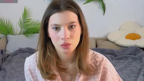 Snapshot of pinkadele chatting on March 4, 2026, 7:58 am Adele online show from March 4, 2026, 7:58 am