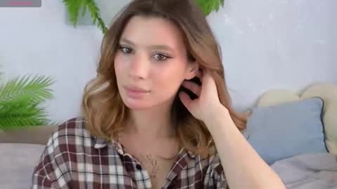 Snapshot of pinkadele chatting on March 6, 2026, 8:11 am Adele online show from March 6, 2026, 8:11 am