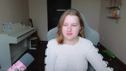 pinkiep1e online show from June 1, 2026, 3:08 am