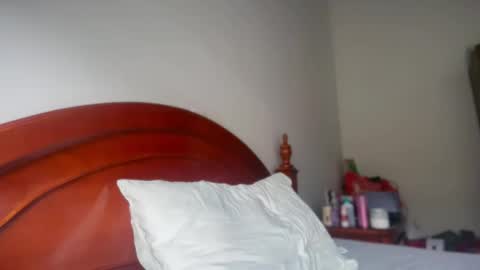 Snapshot of pinkilola chatting on June 5, 2026, 6:46 pm Pinkilola online show from June 5, 2026, 6:46 pm