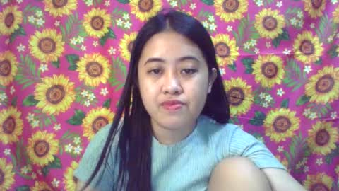 Hi  its me shine  online show from February 4, 2025, 12:00 pm