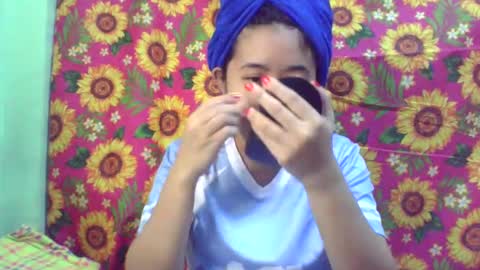 Hi  its me shine  online show from February 11, 2025, 5:05 am