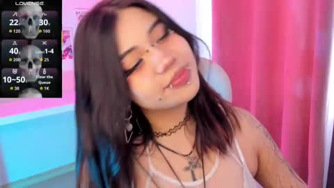 Snapshot of pinkk_demon chatting on September 25, 2025, 1:59 pm PINKK online show from September 25, 2025, 1:59 pm