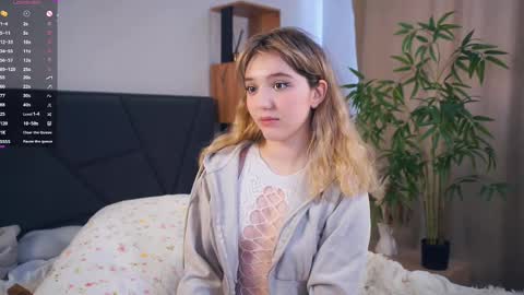  HERES ALICE  WELCOME EVERYONE LOVENSE DOMI REACT TO YOUR TIPS LETS MAKE A GREAT SHOW TOGETHER  online show from February 17, 2025, 6:20 am