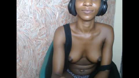 Snapshot of pinknjuicyx chatting on December 14, 2024, 1:59 pm pinknjuicyx online show from December 14, 2024, 1:59 pm